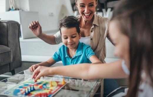 Family-playing-board-games