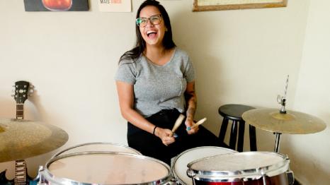 Mom-learning-to-play-the-drums