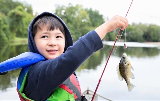 Best-fishing-spots-seattle-tacoma-kids-families-free-fishing-weekend-washington-state